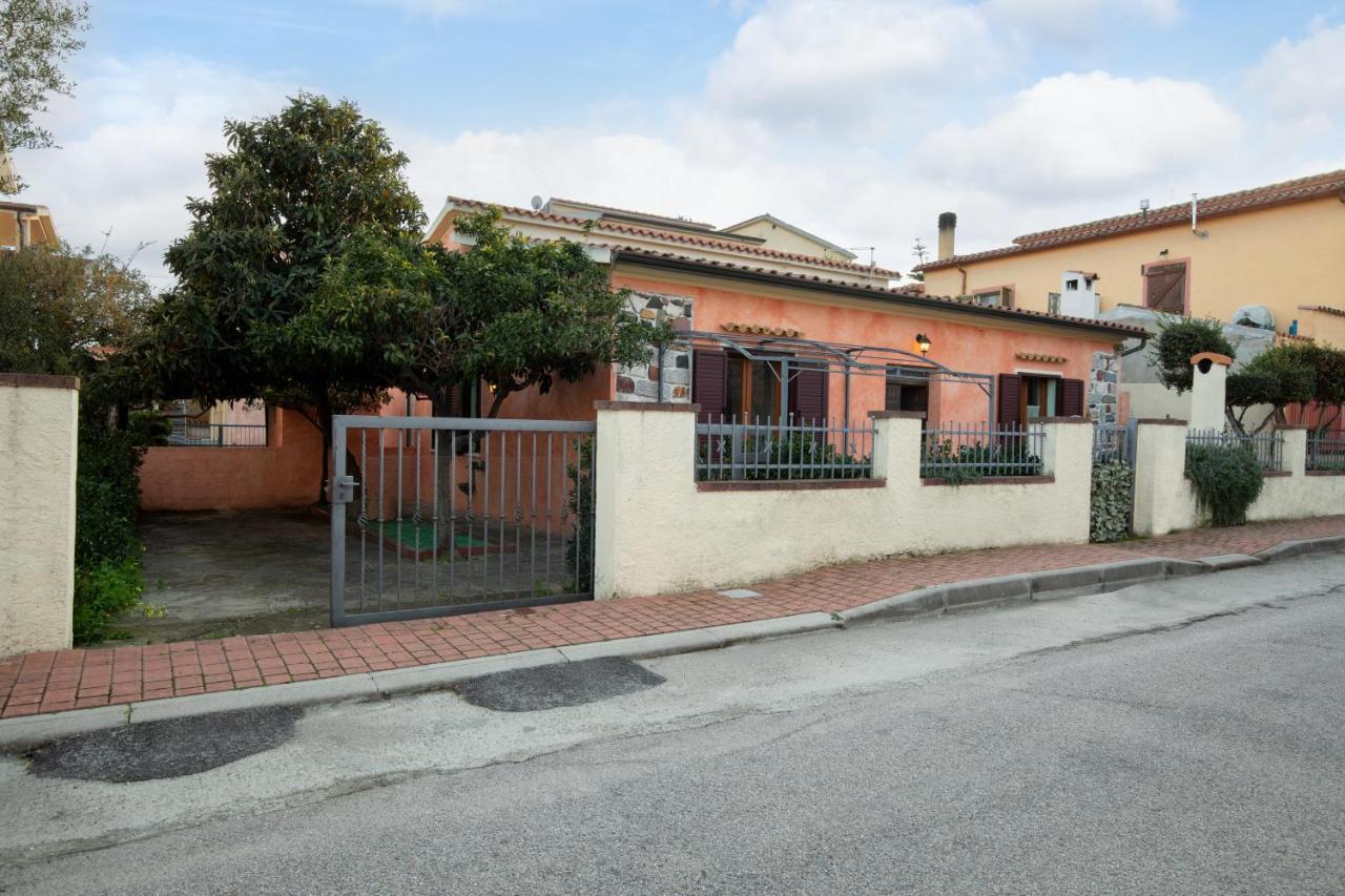 La Casa Di Nicola-Beach&Relax Budoni Exterior foto